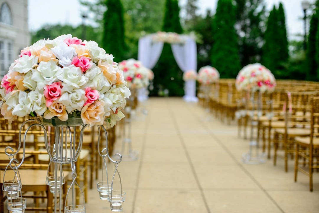 Ceremonia de boda al aire libre, imagen de archivo